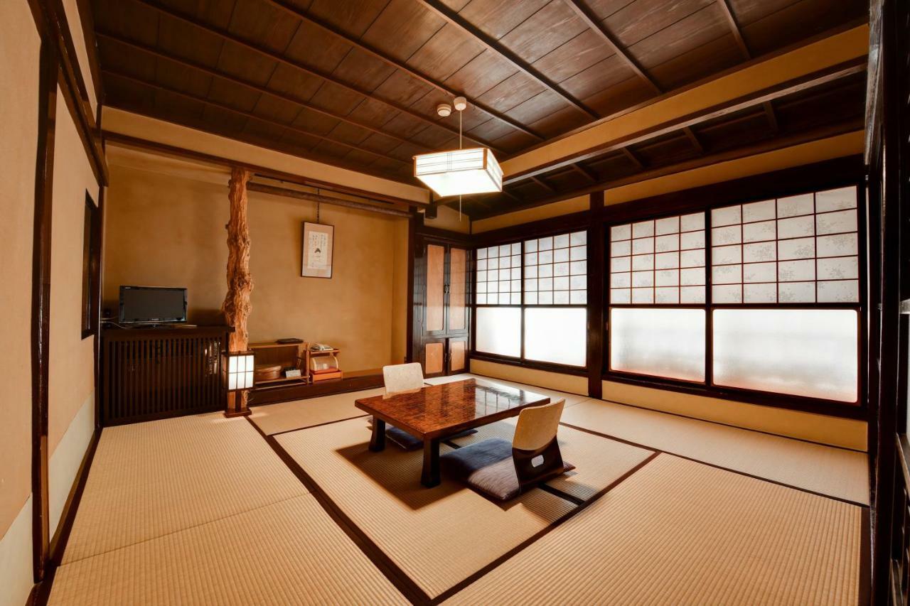 米泽市 Nishiya酒店 外观 照片