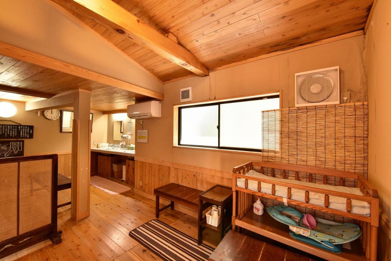 米泽市 Nishiya酒店 外观 照片