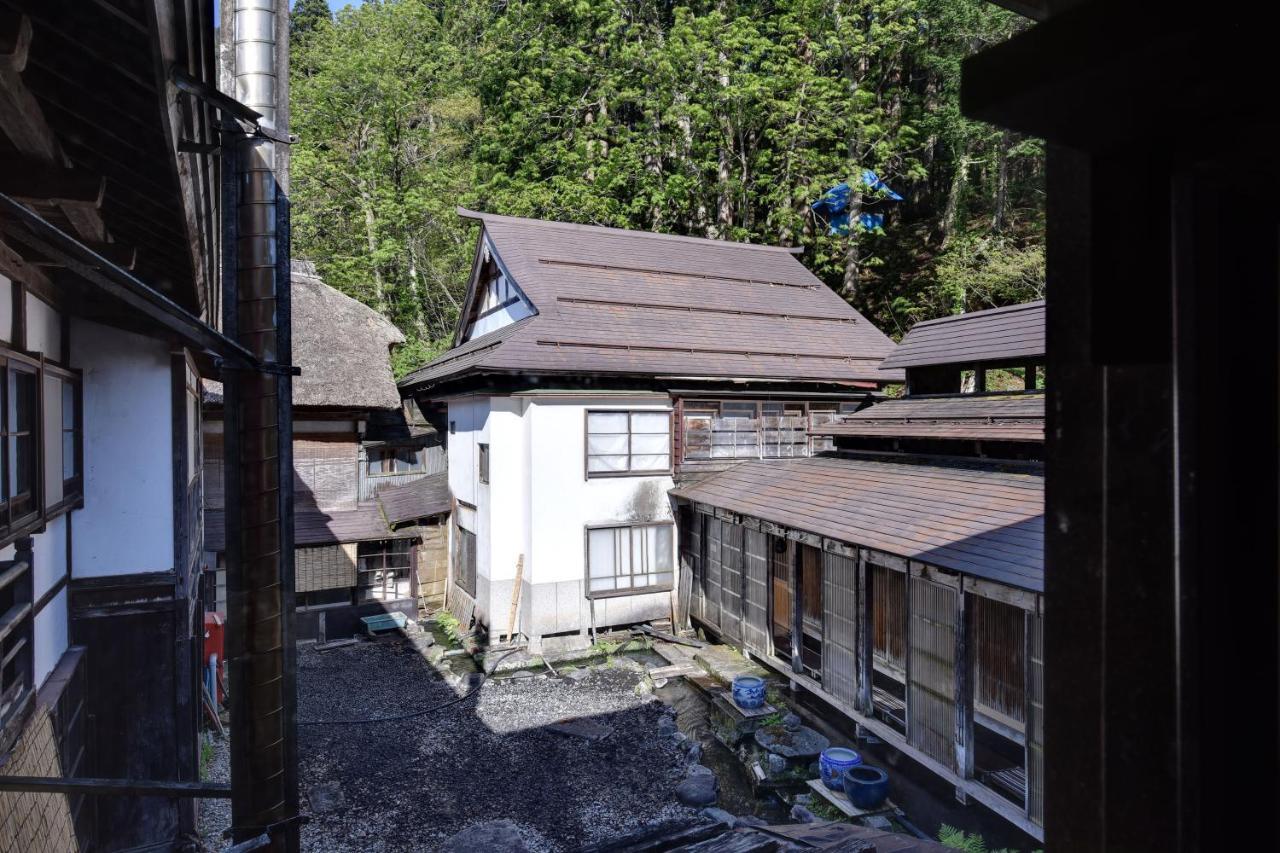 米泽市 Nishiya酒店 外观 照片