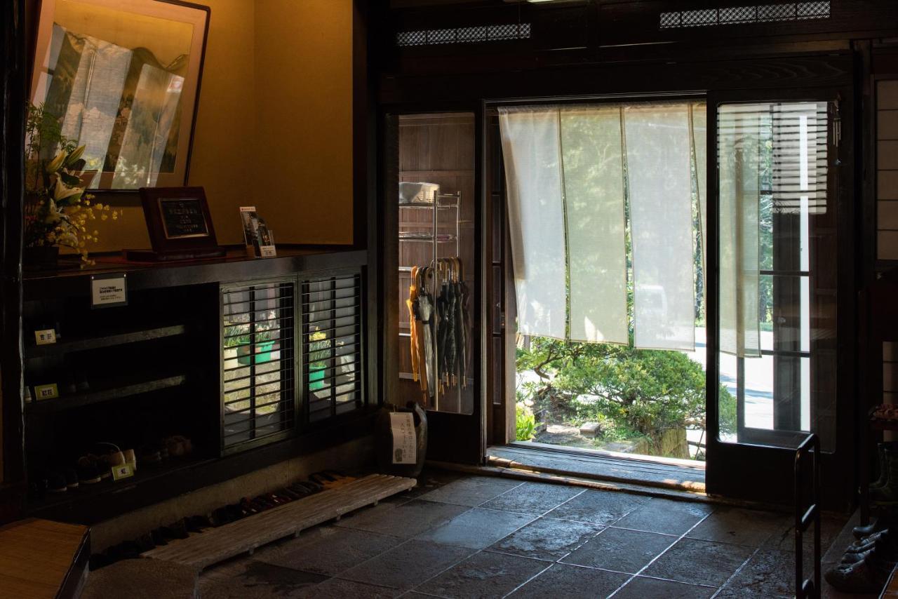 米泽市 Nishiya酒店 外观 照片