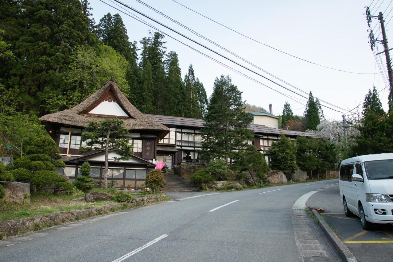 米泽市 Nishiya酒店 外观 照片